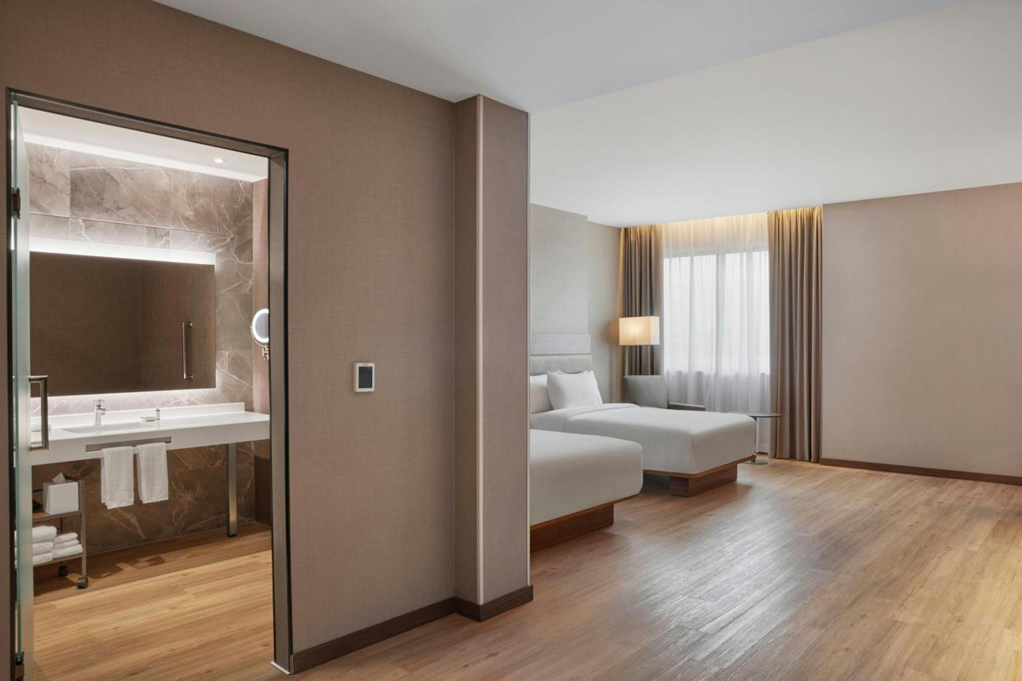 Ac Hotel By Marriott سالتيو المظهر الخارجي الصورة