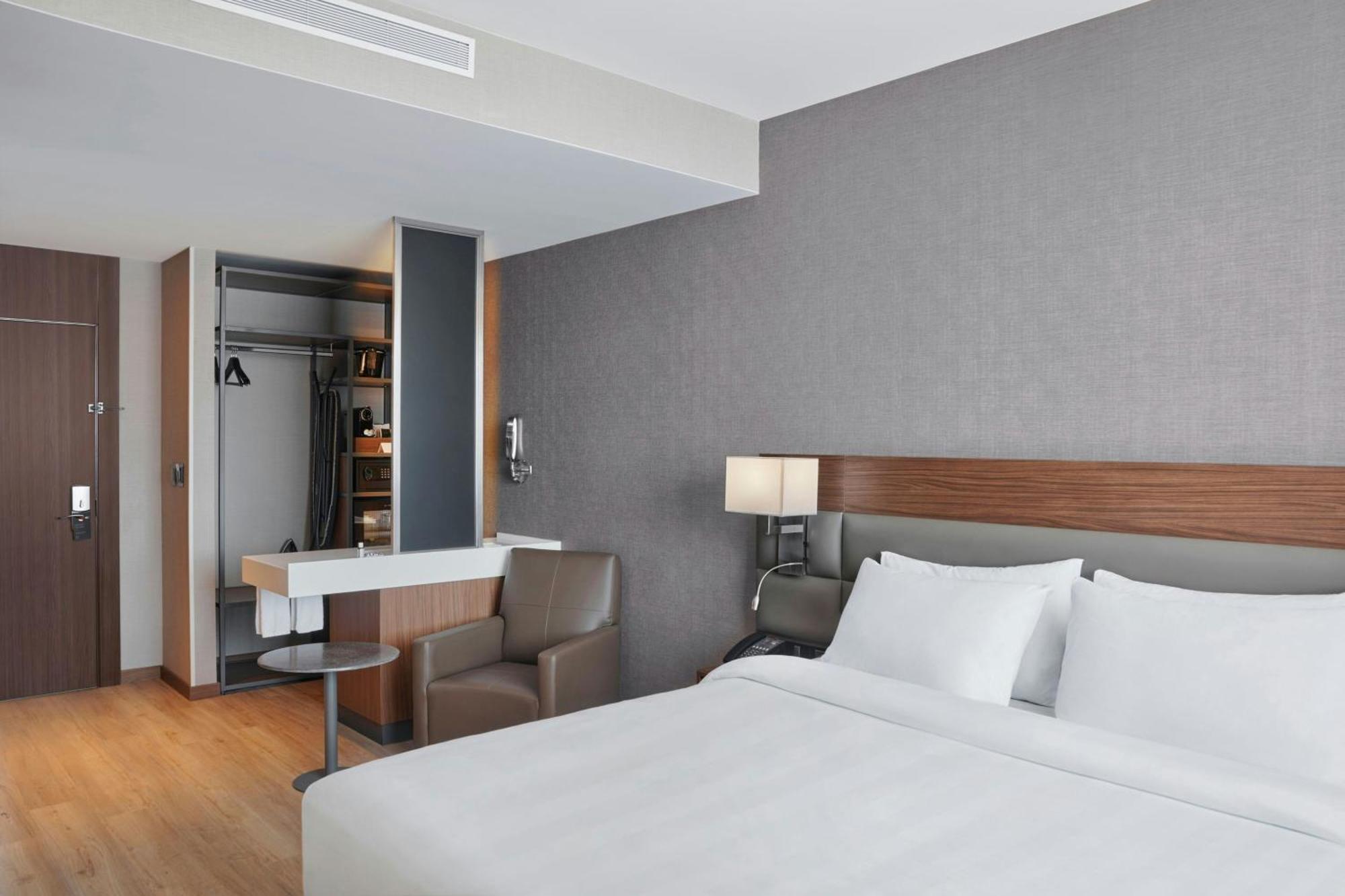 Ac Hotel By Marriott سالتيو المظهر الخارجي الصورة