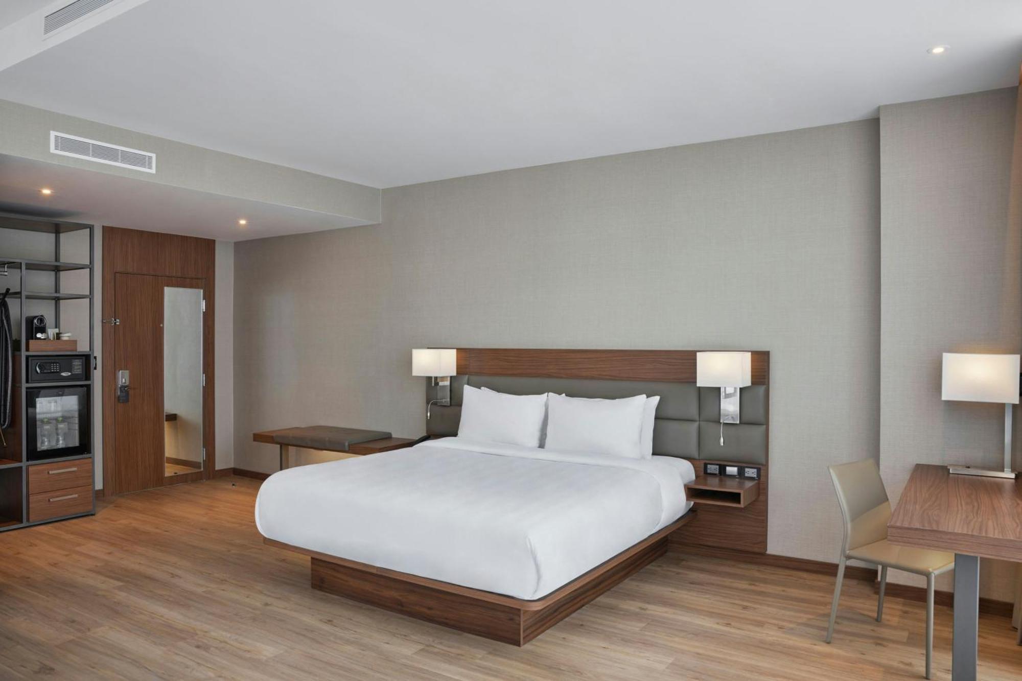 Ac Hotel By Marriott سالتيو المظهر الخارجي الصورة